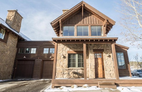 Big Sky House | Lone Peak Townhome 5
