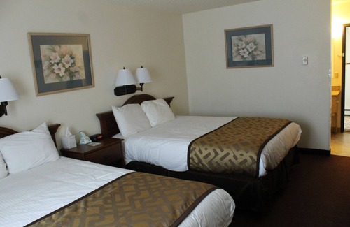 Sidney Hotel | Lone Tree Inn
