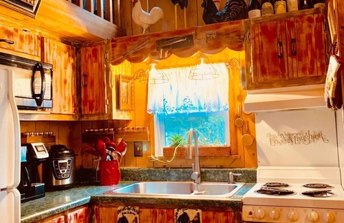 Boerne Cabin | LoneStar Cabin @ HomeAway Ranch