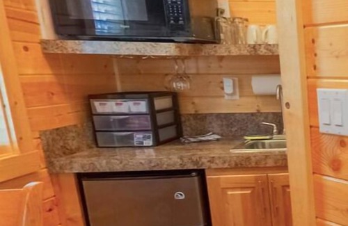 Seaview Cabin | Long Beach RV & Camping Resort