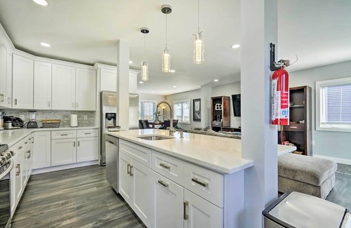 Long Branch Cottage | Long Branch Getaway: Grill, 1 Block to Beach!