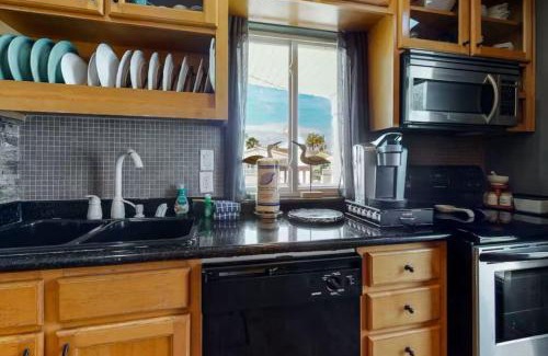 Port Isabel House | Long Island Village Texas