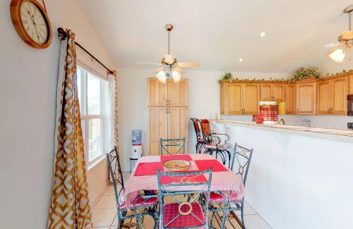 Port Isabel House | Long Island Village Unit 831