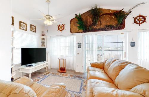 Port Isabel House | Long Island Village Unit 349 Sand Dollar Dr