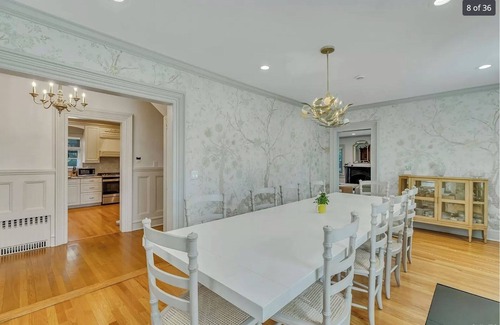 Center Moriches House | Long Island waterfront beauty sleeps up to 12, just minutes from Great South Bay