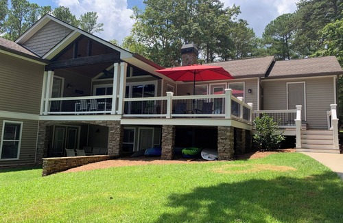 Lake Oconee House | Long lake views. Sandy, shallow beach great for kids!