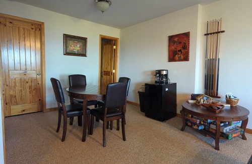 Upper Peachtree Ski Chalet | Long Range Mountain & Valley Views from this Beautiful Chalet