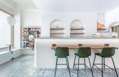West Central District House | Long Stay Here