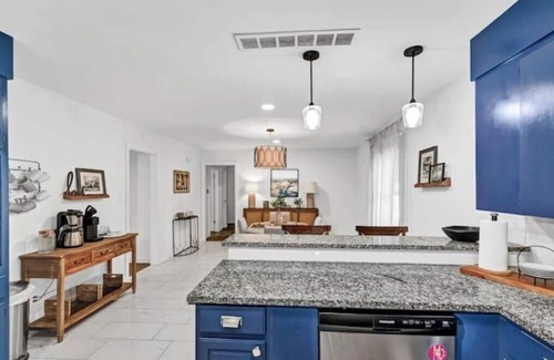 Fort Smith House | Long Stays Welcomed! Fort Smith