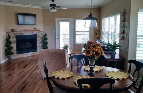 Graford Condo | Long Weekend getaway at The Cliffs, Possum Kingdom Lake