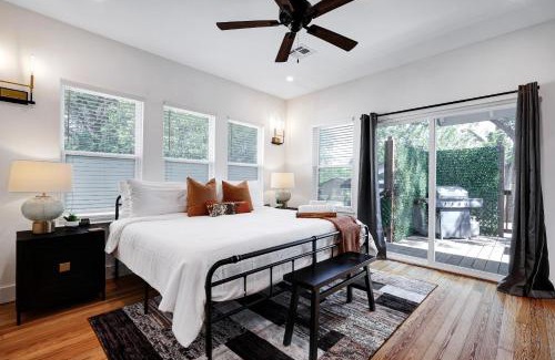 Highland Park House | Longhorn- A Birdy Vacation Rental