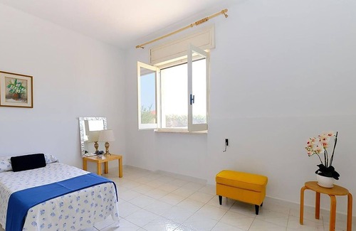 Alezio House | Look forward to a relaxing vacation in this inviting vacation home.