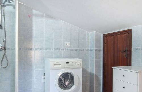 Tortora Marina Apartment | Look forward to a vacation with sea view in this vacation apartment near the beach.