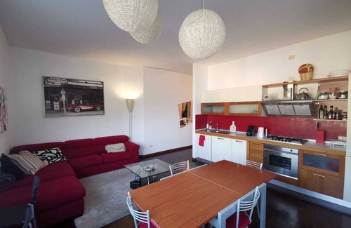 Como Apartment | Look Giovane per una Casa Vista Lago