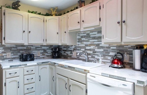 Historic District House | Look no further for the perfect mountain retreat