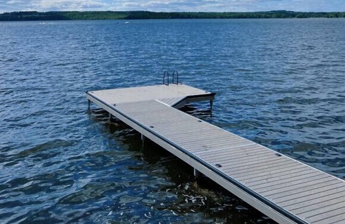 Roseneath Cabin | Lookout Cabin - Spacious Studio With Lake Front Access