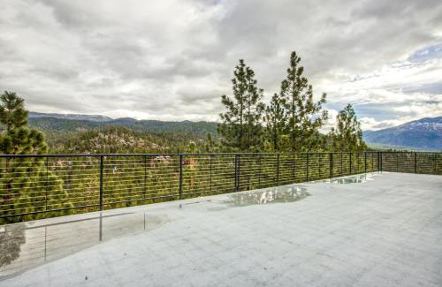 Zephyr Cove House | Lookout Lodge