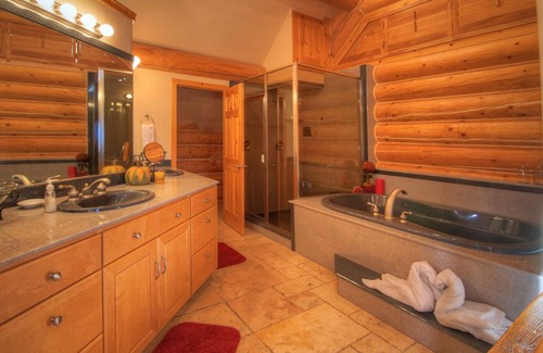 Sundance Cabin | Lookout Pointe - Luxury Mountain Lodge - Panoramic Mountain Views