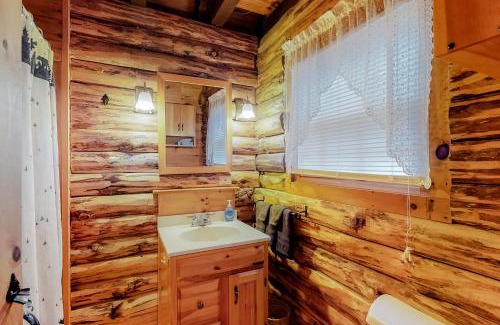 Greenville House | Loon Landing Lodge