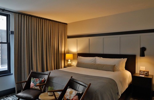 Stillwater Hotel | Lora
