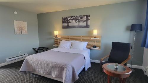 Kingston Hotel | Lord Nelson Motel