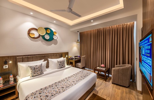 Dehradun Hotel | Lords Eco Inn Dehradun