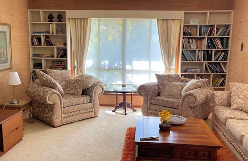 Southport House | Lorikeet house