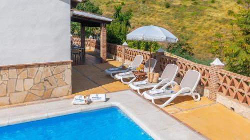 El Borge House | Los Almendros de Manuela El Borge by Ruralidays