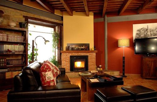 Siguenza House | Los Cuatro Caños