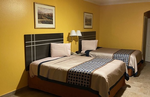 Los Fresnos Hotel | Los Fresnos Inn and Suites