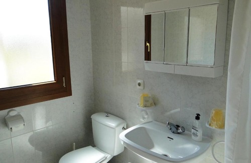 Los Geraeos House | Los Geraneos