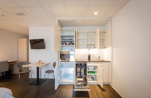 Belp Hotel | Los Lorentes Residences Bern Airport