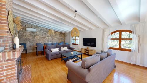 L'Ampolla House | Los Olivos