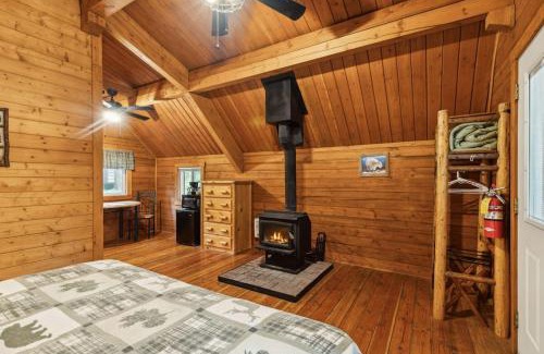 Grantsdale House | Lost Horse Lodge King Cabin 18