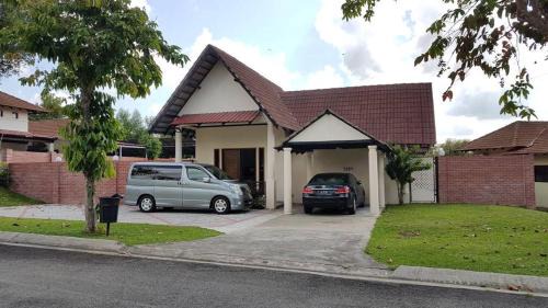 Alor Gajah House | Lot 1281, Villa D'Amour