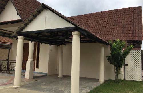 Alor Gajah House | Lot 1281, Villa D'Amour