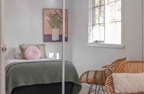 West Launceston House | Lotti's Cottage, West Launceston