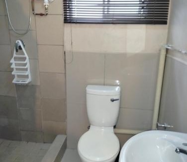 Athlone Apartment | Lotus Guest House 1