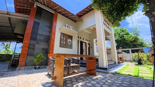 Karimunjava House | LOTUS Homestay