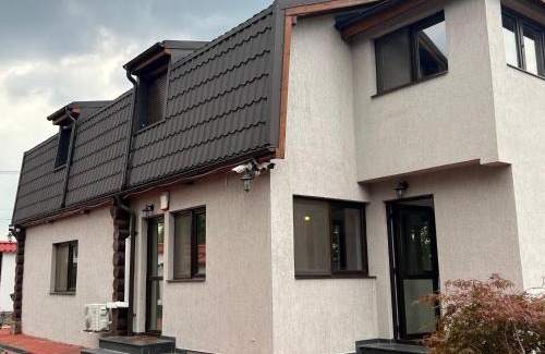 Ghermanesti House | Lotus Retreat