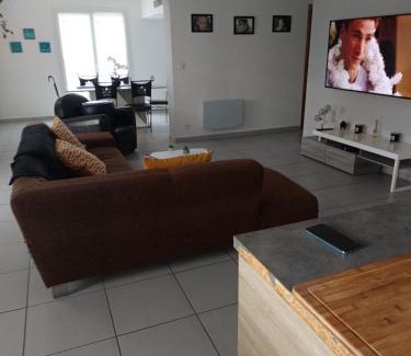 Pia House | loue 2 chambres individuellemet chez l hote