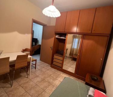 Sykies Apartment | Louis Home