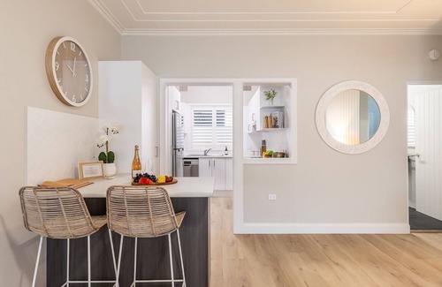 Nelson Bay Apartment | Louisa Court, 2,49 Donald St - Furnished unit in the heart of town with air con and Wi-Fi
