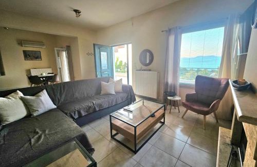Chalcis Apartment | Loukissia Villa Mare