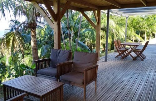 L'Etang-Sale Cabin | Lounge des hauts, 3 maisons à L'étang-Salé avec vue sur l'Océan indien et la forêt