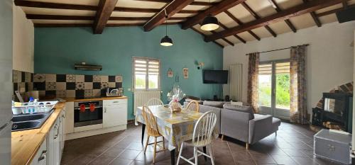 Saint-Michel House | Louserreenlarzac