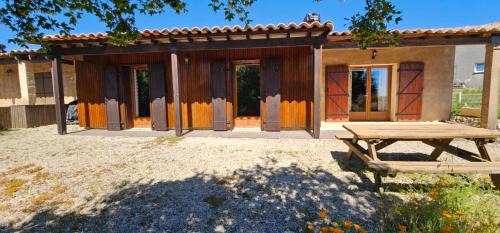 Saint-Michel House | Louserreenlarzac
