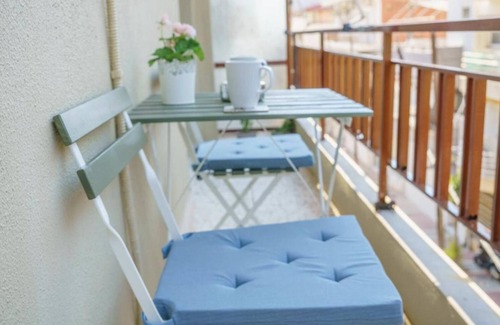 Loutraki Apartment | Loutraki Coastal Apartment Retreat