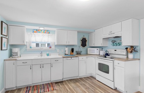 Chincoteague House | Love and Luck on Chincoteague Island!