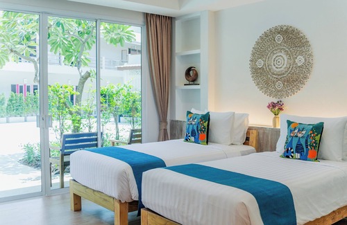 Chaweng City Center Hotel | LOVE Beach Club